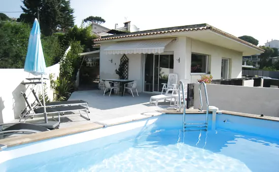Villa avec piscine privée proche mer à Cannes
