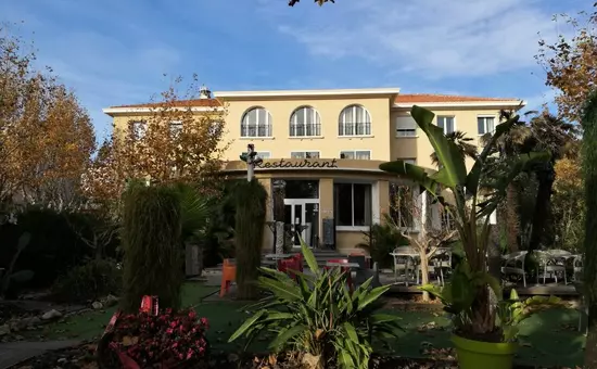 Hôtel Adonis des Bains**